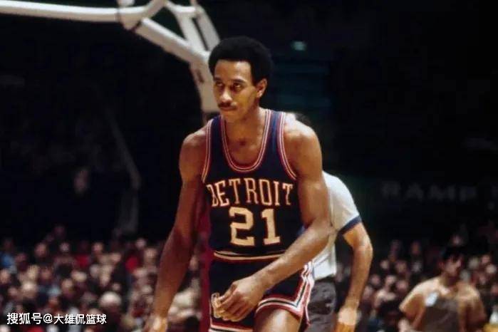 中场核心 中场核心